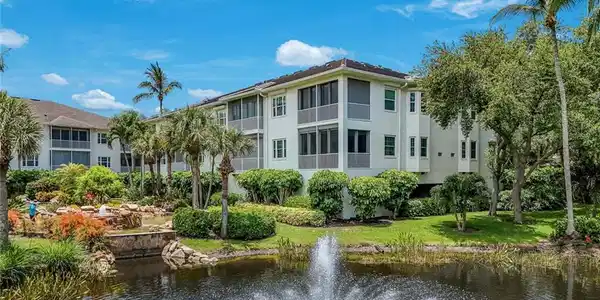 831 Sailaway LN