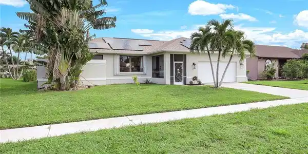 1438 Delbrook WAY