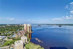 3000 Oasis Grand