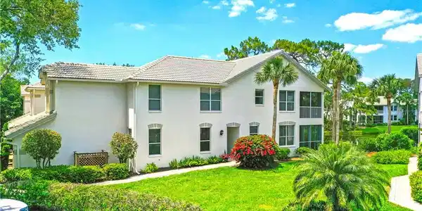 27071 Lake Harbor CT