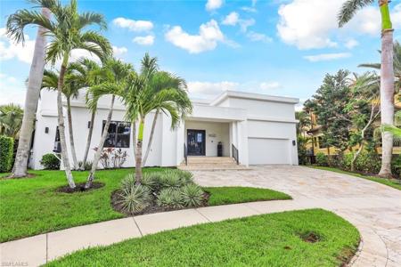 480 Parkhouse CT