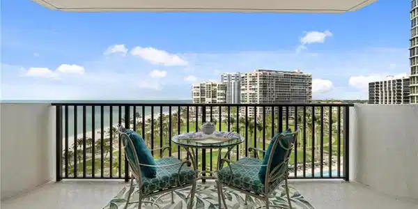 4005 Gulf Shore N