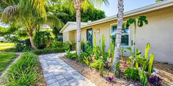408 Prather DR