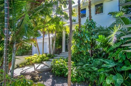4 Coconut DR