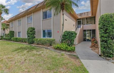 1699 Golf Club DR
