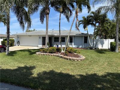 3323 SE 11th AVE
