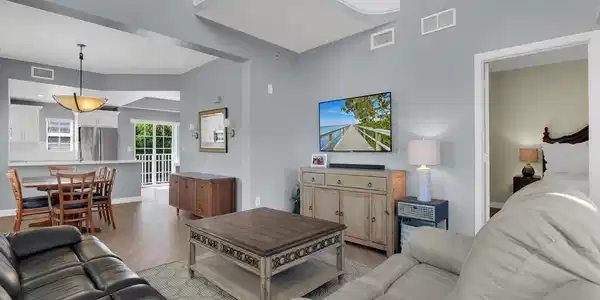 4500 Botanical Place CIR