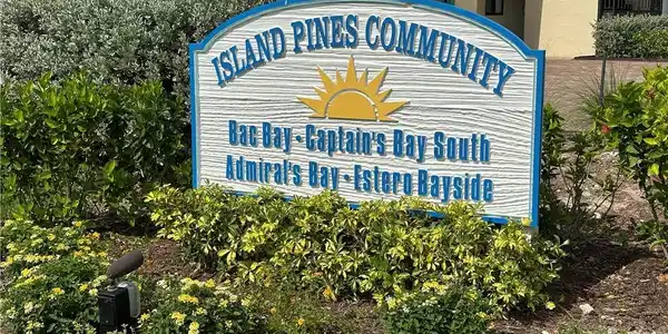 22748 Island Pines WAY