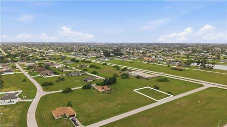 813 NW 31st PL