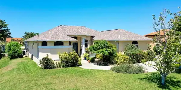15012 Bonaire CIR
