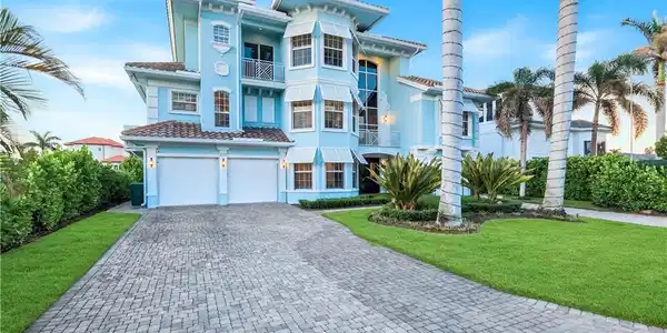 273 Egret AVE