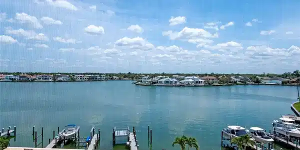 3430 Gulf Shore N
