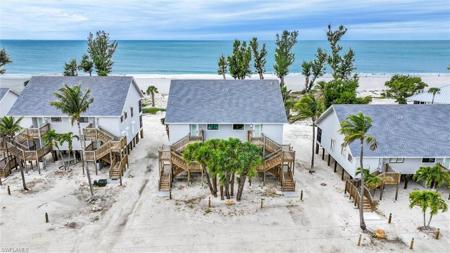 1403 Beach Cottages