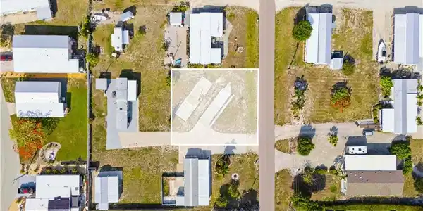 Image 4: Aerial View of property