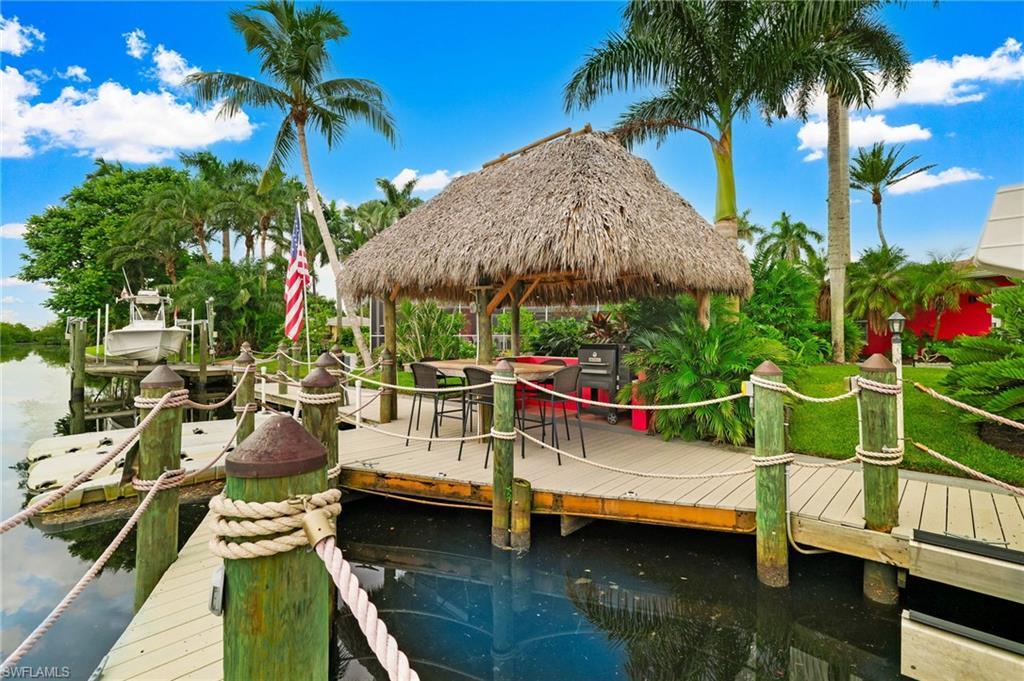 Image 3: 12x16 ft.custom Tiki bar Electric and WIFI Led color changing lights