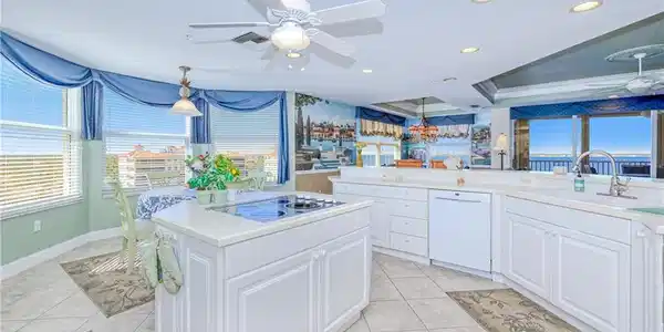 15100 Harbour Isle DR