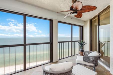 8171 Bay Colony DR