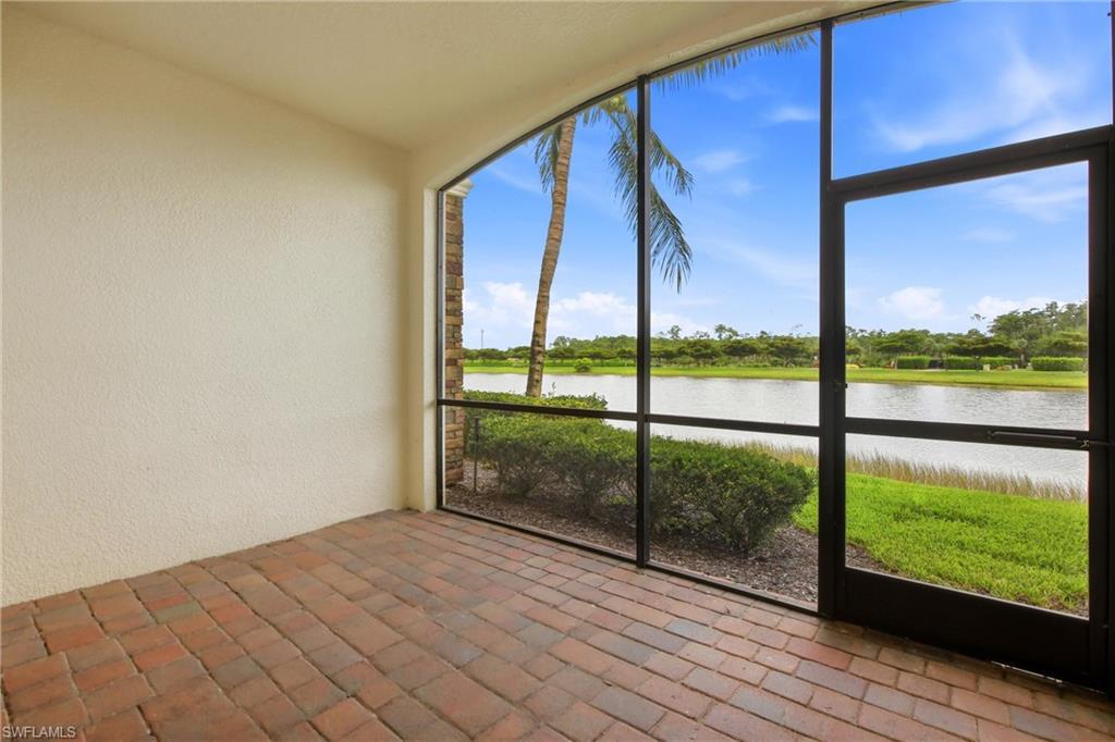 Image 4: Back Lanai