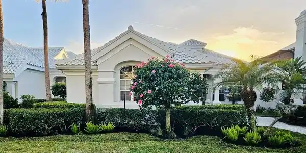 15267 Devon Green LN