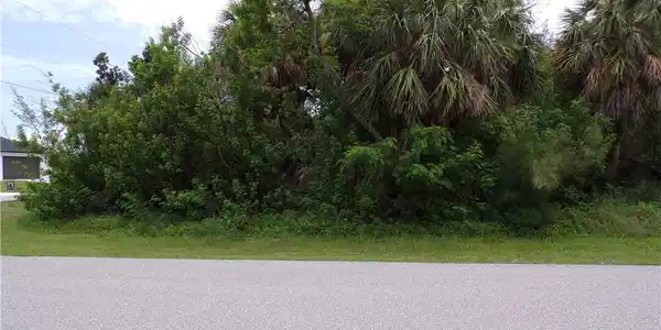 10416 Sarasota RD