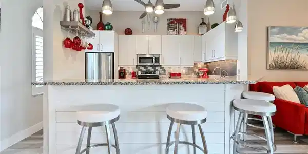 583 Beachwalk CIR