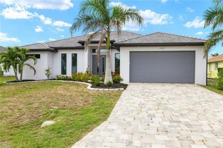 2110 SW 52nd TER