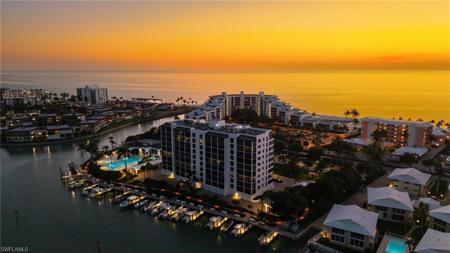 2400 Gulf Shore BLVD N