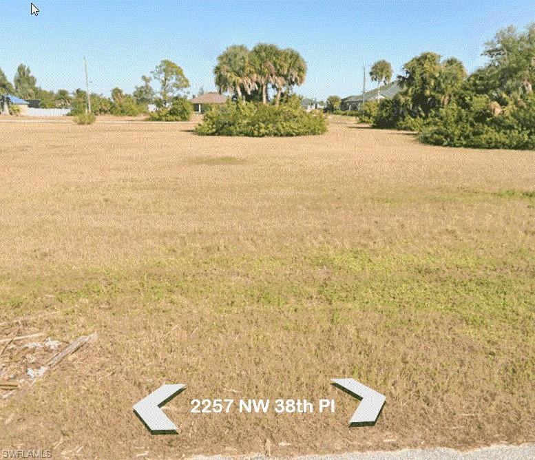 Image 1: Frontal view of property