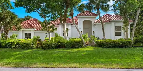 2313 Wulfert RD