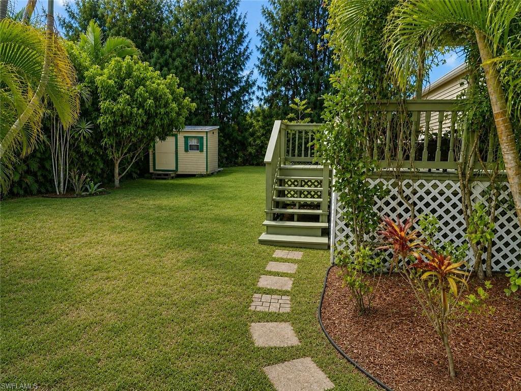 Image 3: side yard with deck