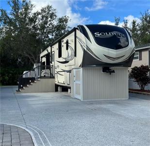 1482 Diamond Lake CIR