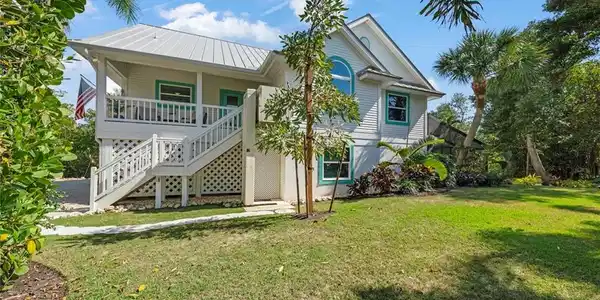 1089 Skiff PL