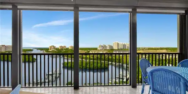 430 Cove Tower DR