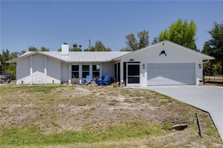 5776 Trout RD