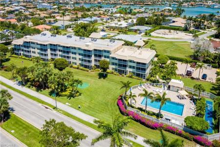 411 S Collier BLVD