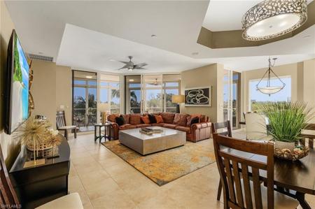 4192 Bay Beach LN SW