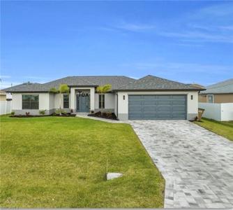 1241 NW 37th PL
