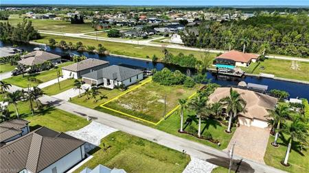 2358 NW 39th AVE
