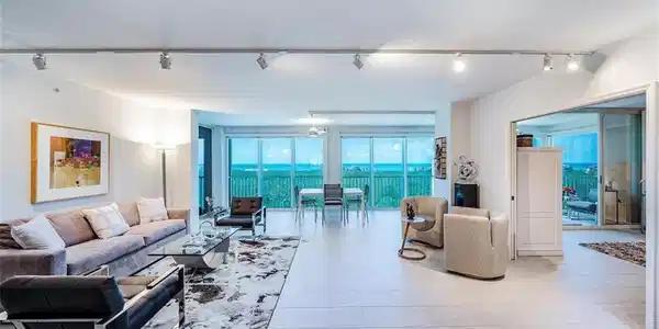 7515 Pelican Bay