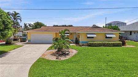 4933 Triton CT W