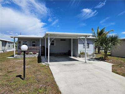 5558 Palm Beach BLVD