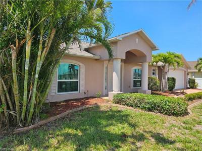 1136 SW 41st