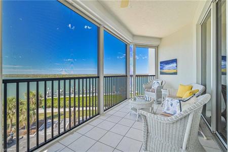 4183 Bay Beach LN