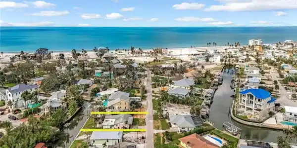 260 Sterling AVE