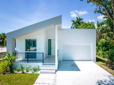 3015 KAREN DR