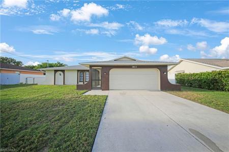 1813 Bolado PKWY
