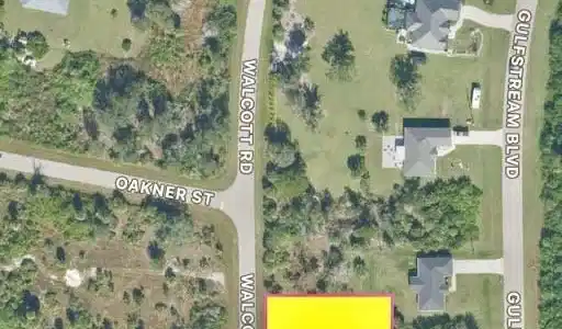 Image 3: Aerial overview of property's location