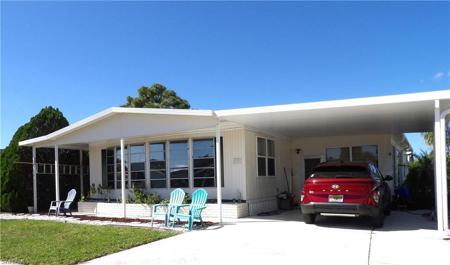 737 KNOTTY PINE CIR