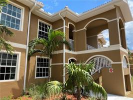 1137 Winding Pines