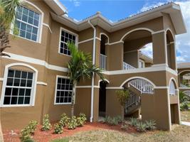 1137 Winding Pines